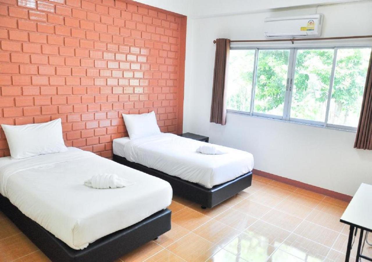 Bussarakam Place Hotel Chanthaburi Exteriér fotografie