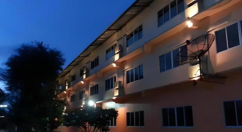 Bussarakam Place Hotel Chanthaburi Exteriér fotografie