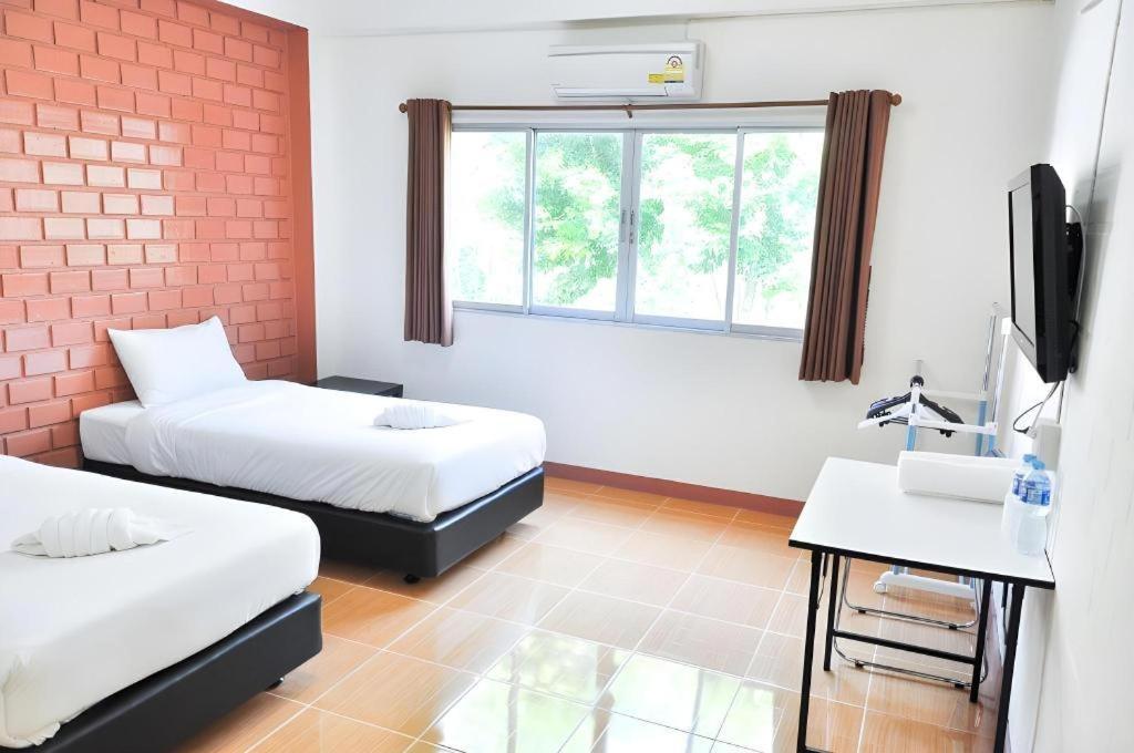 Bussarakam Place Hotel Chanthaburi Exteriér fotografie