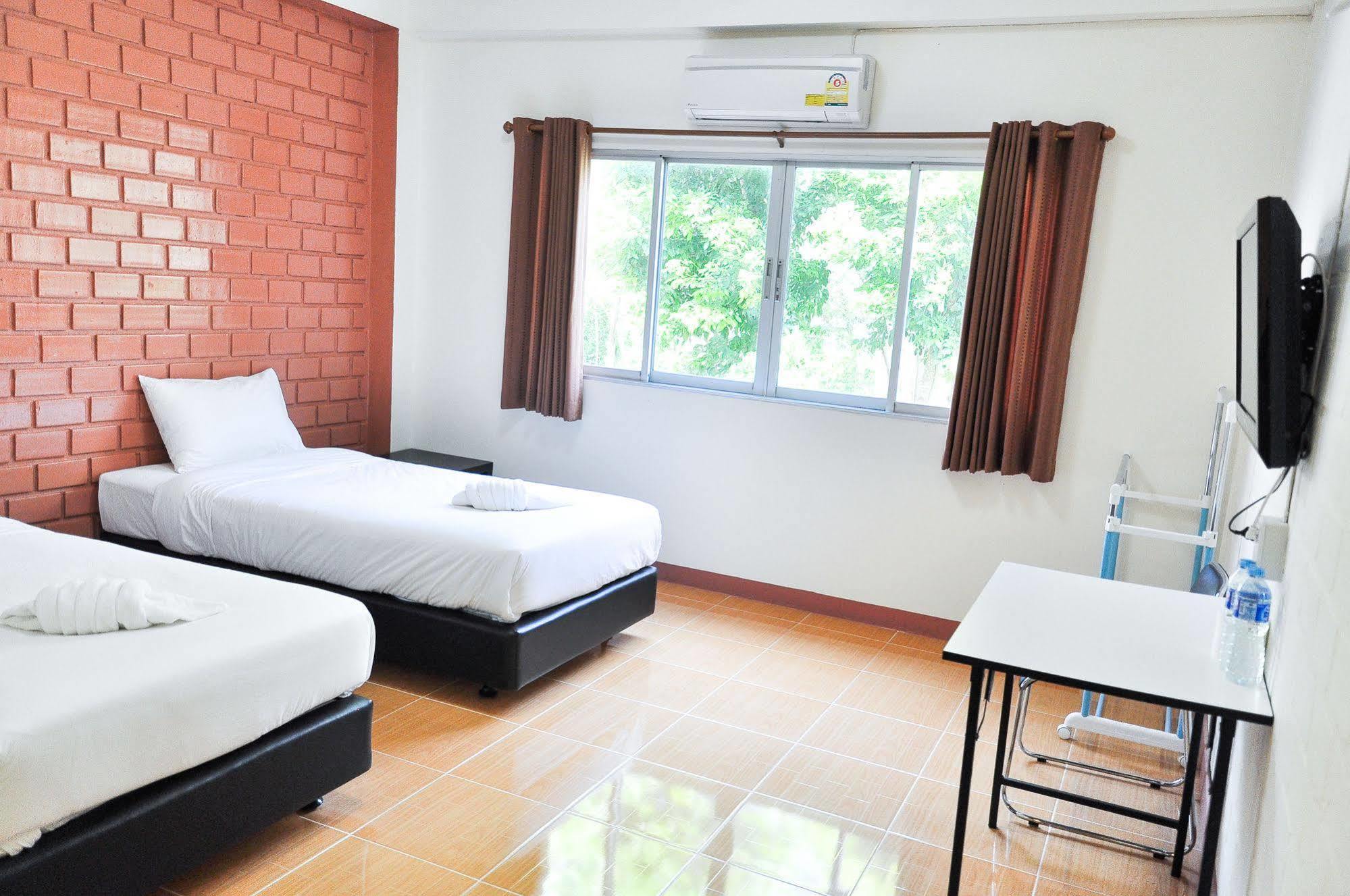 Bussarakam Place Hotel Chanthaburi Exteriér fotografie